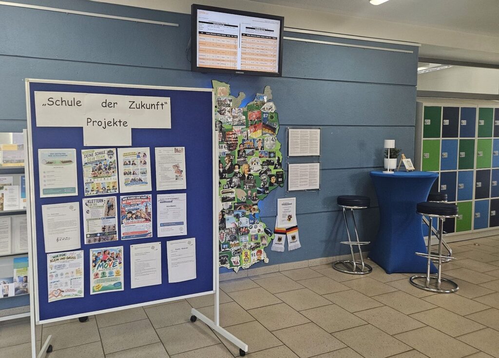 Schule der Zukunft Projekte Schule der Zukunft, hier können die Schüler sich informieren und sehen die Projektbeschreibungen für Schule der Zukunft.